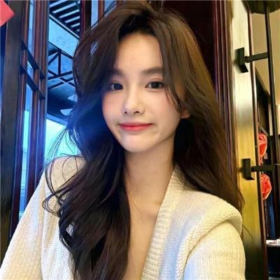 黄阿丽：小眼镜蛇